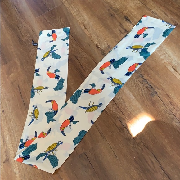 Accessories - Silk Parrot scarf